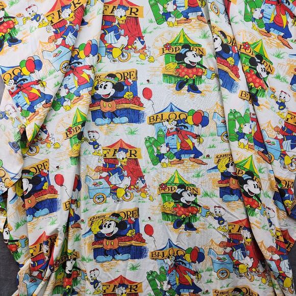 Vtg Walt Disney Productions Mickey Mouse “At the Fair” Lightweight Twin Bedsprea - Picture 4 of 10